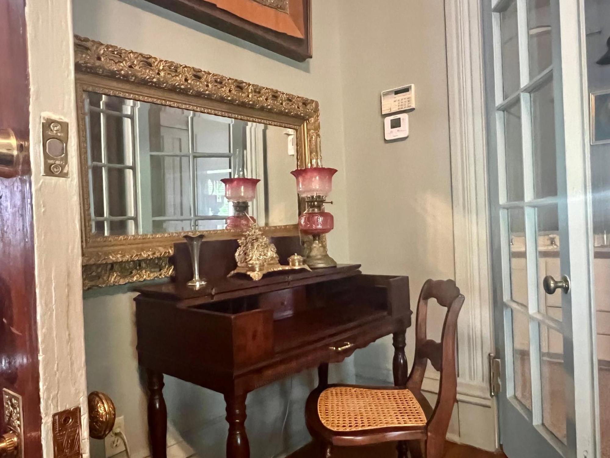 The Empress Of Little Rock Bed & Breakfast Ngoại thất bức ảnh